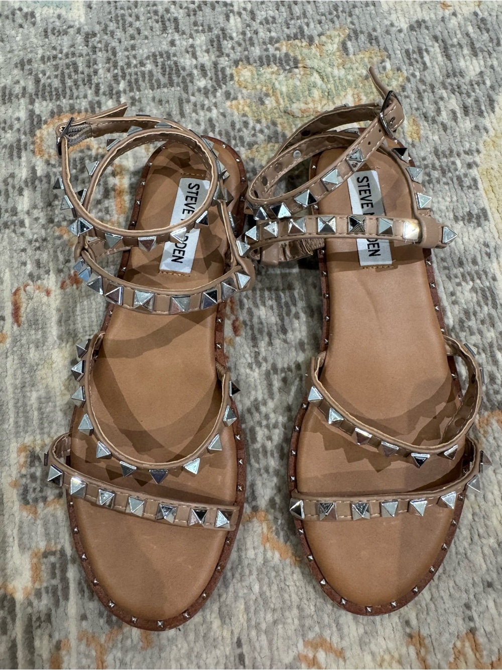 Steve Madden Tan Pyramid-Stud Strappy Sandals